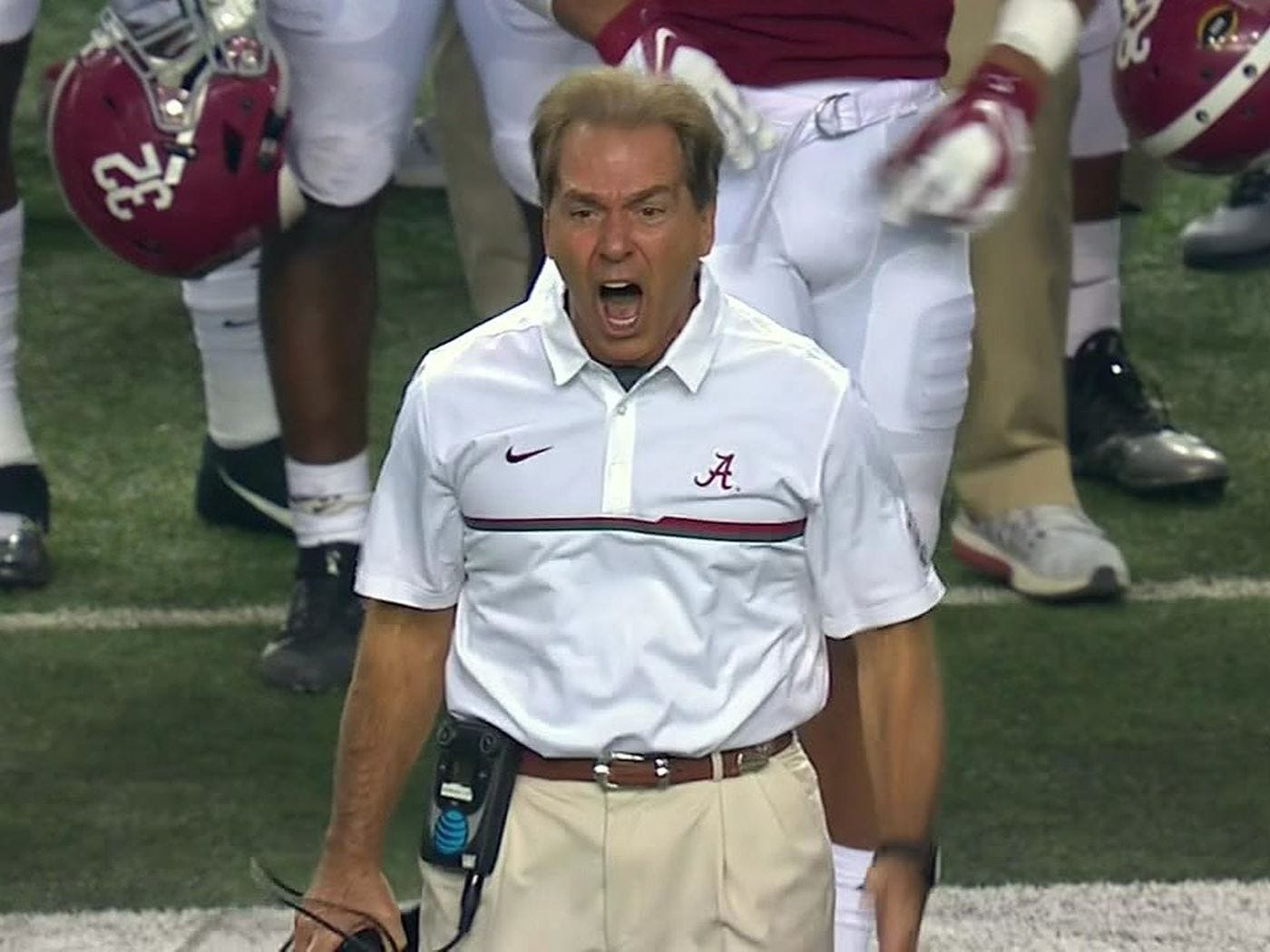 Watch a literally hopping-mad Nick Saban scream &#39;SNAP THE BALL&#39; over and  over - SBNation.com