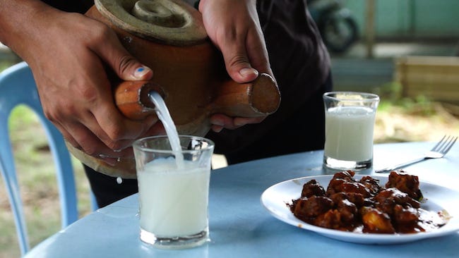 A Drink at Toddy Inn - Poskod Malaysia