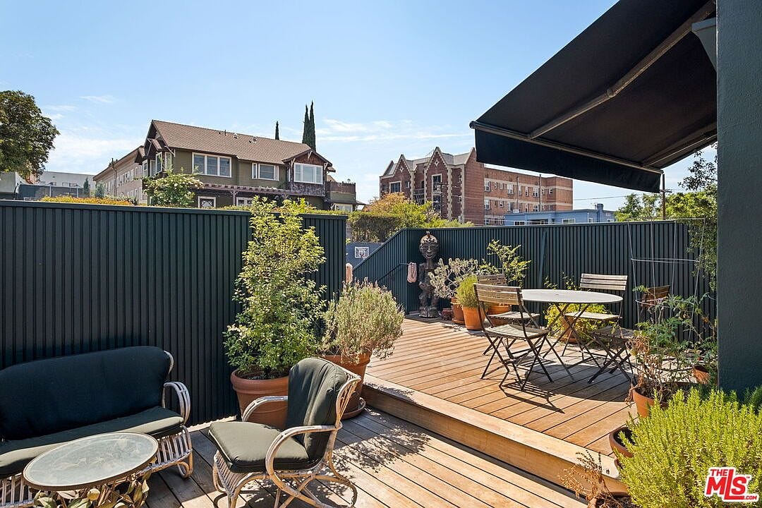 carousel photo #66 (MLS)