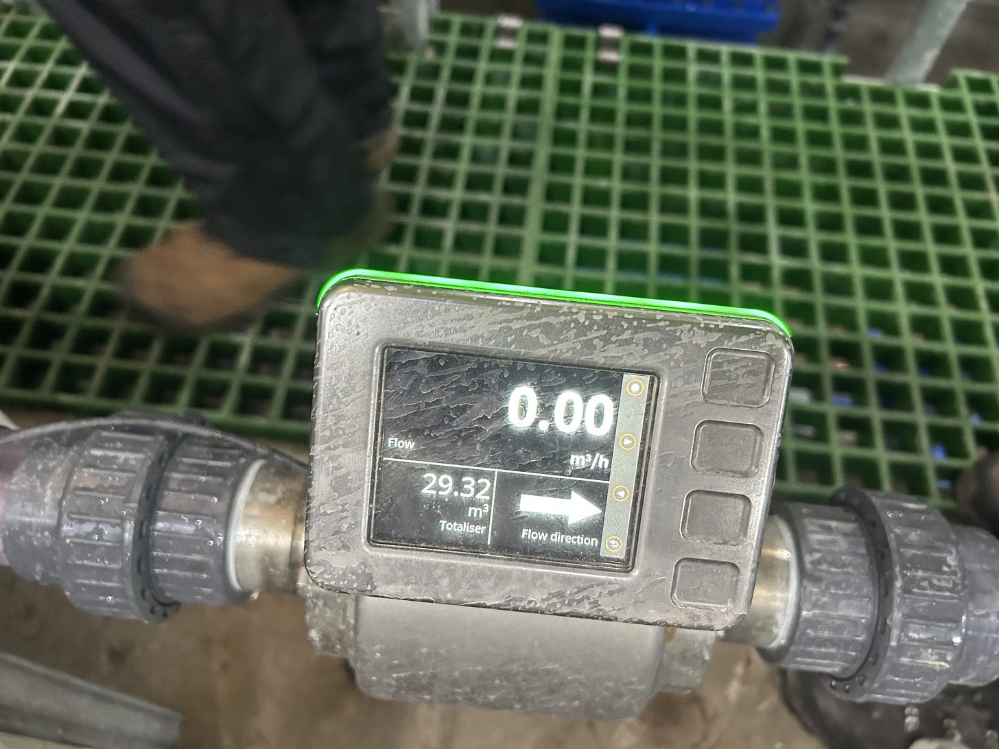 Flow meter on the rig