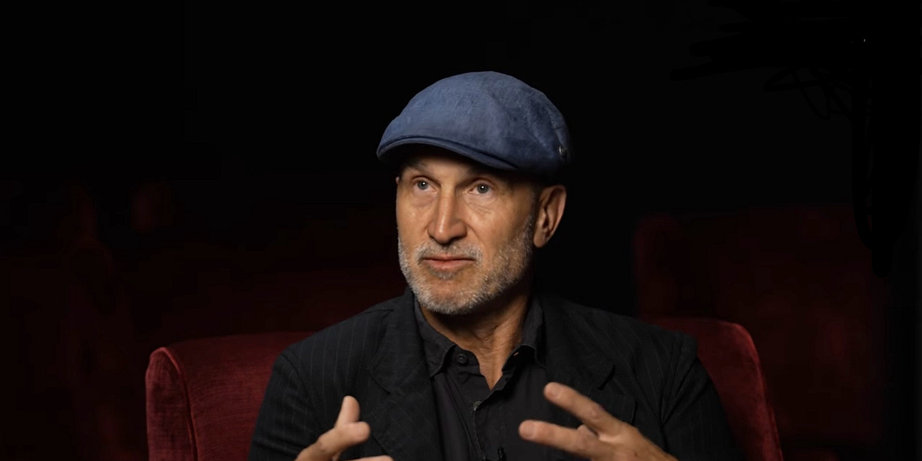 Craig Gillespie In Talks To Be 'Supergirl' Director Of Tomorrow
