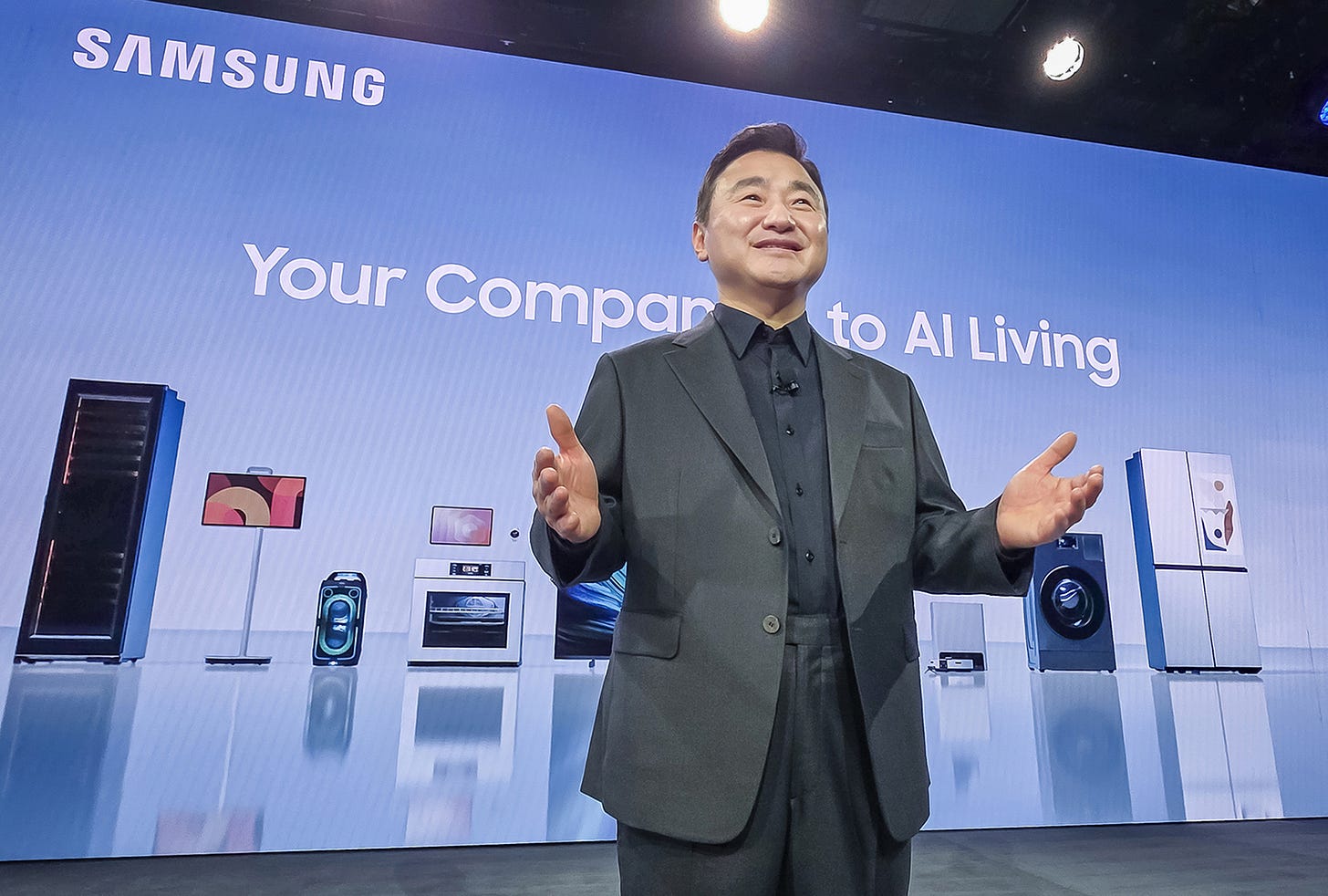 Samsung Presents 'Your Companion to AI Living' at The First Look During CES  2026
