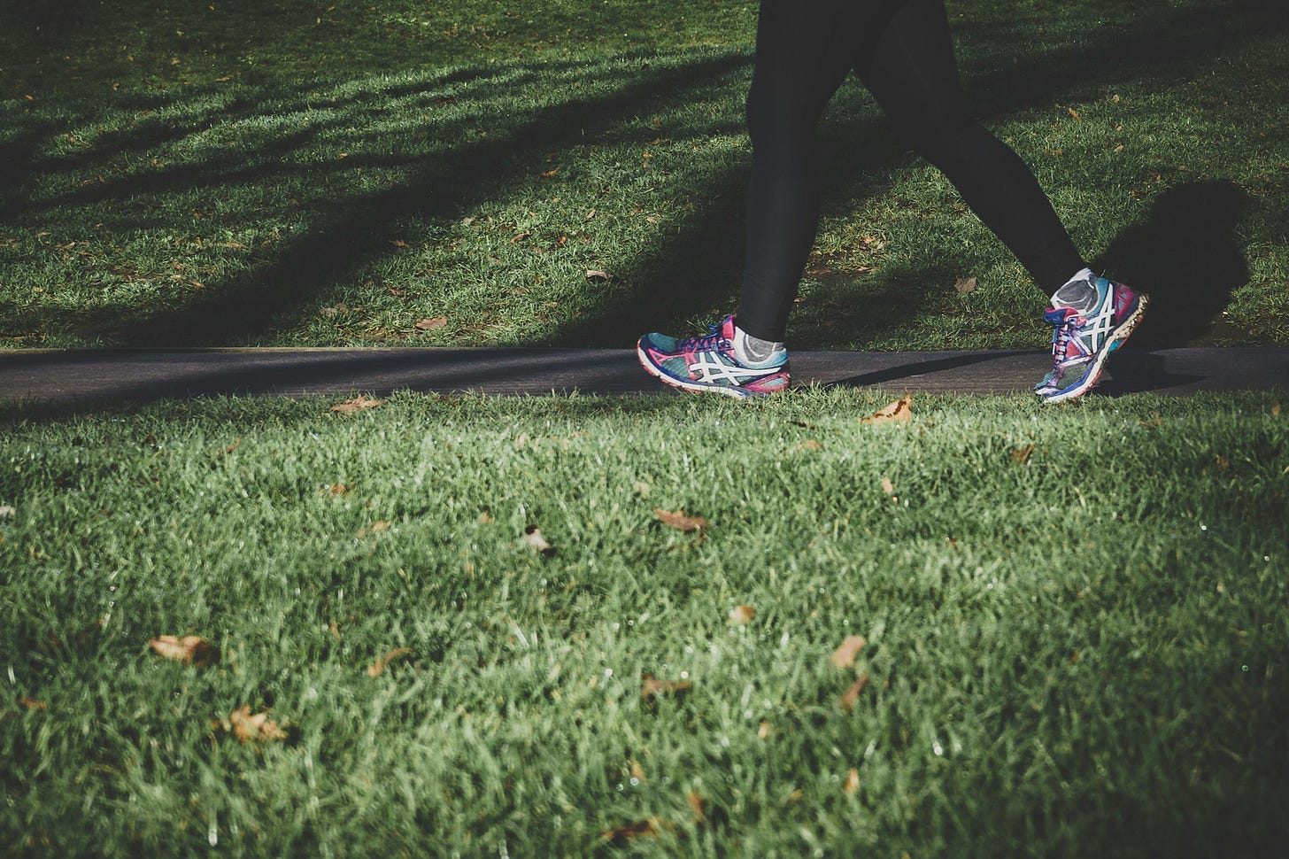 Clear Your Mind By Walking - Melvin Raj Clear Your Mind By Walking - Melvin Raj