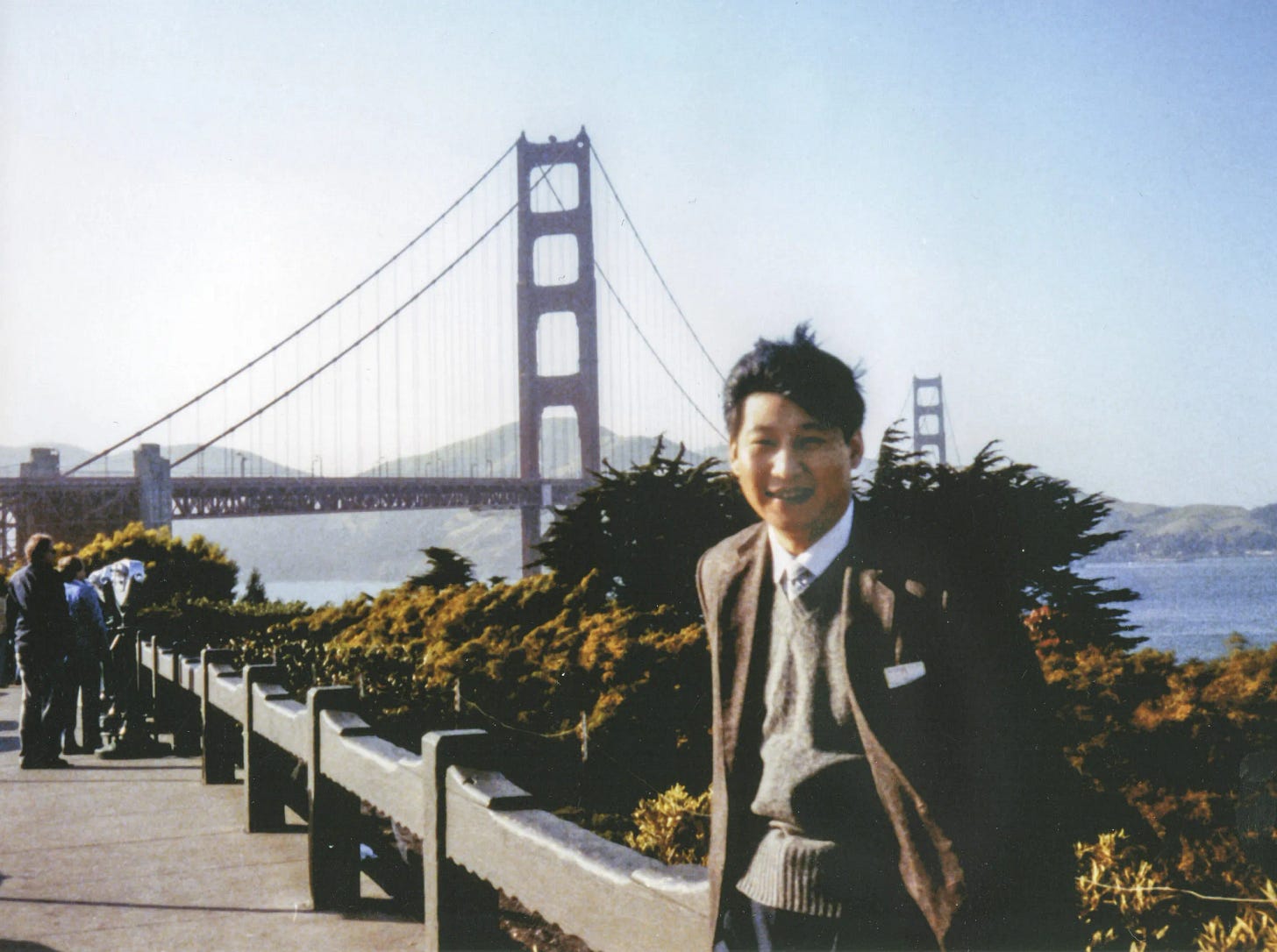 Photo of Xi Jinping in San Francisco in 1985, shown to Joe Biden in 2023.