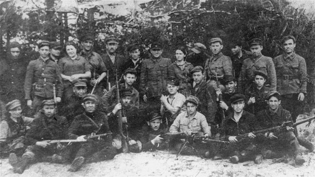Jewish partisans in Naliboki forest, near Novogrudok. [LCID: 76525]