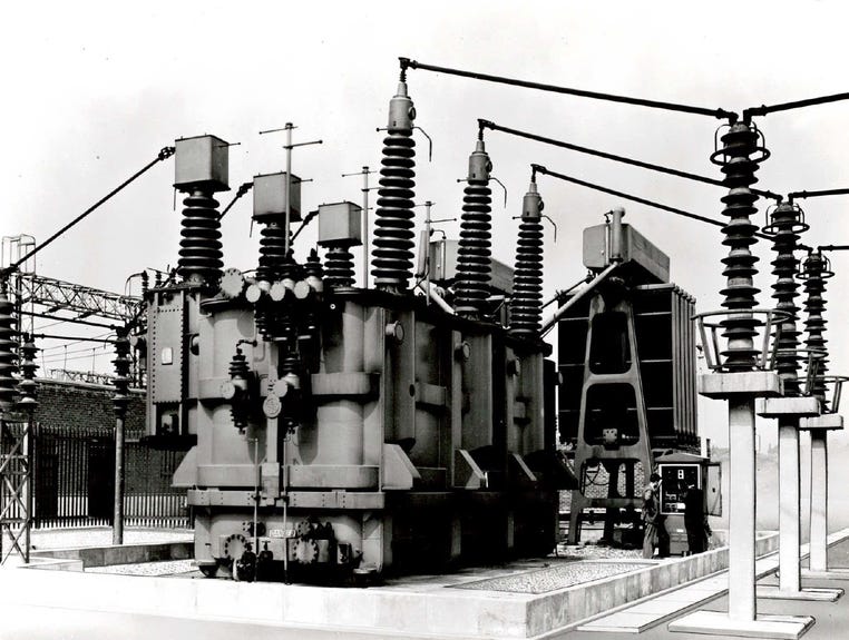 ビジネス・経済 The British Electricity Experiment ビジネス・経済 The British Electricity Experiment Amazing