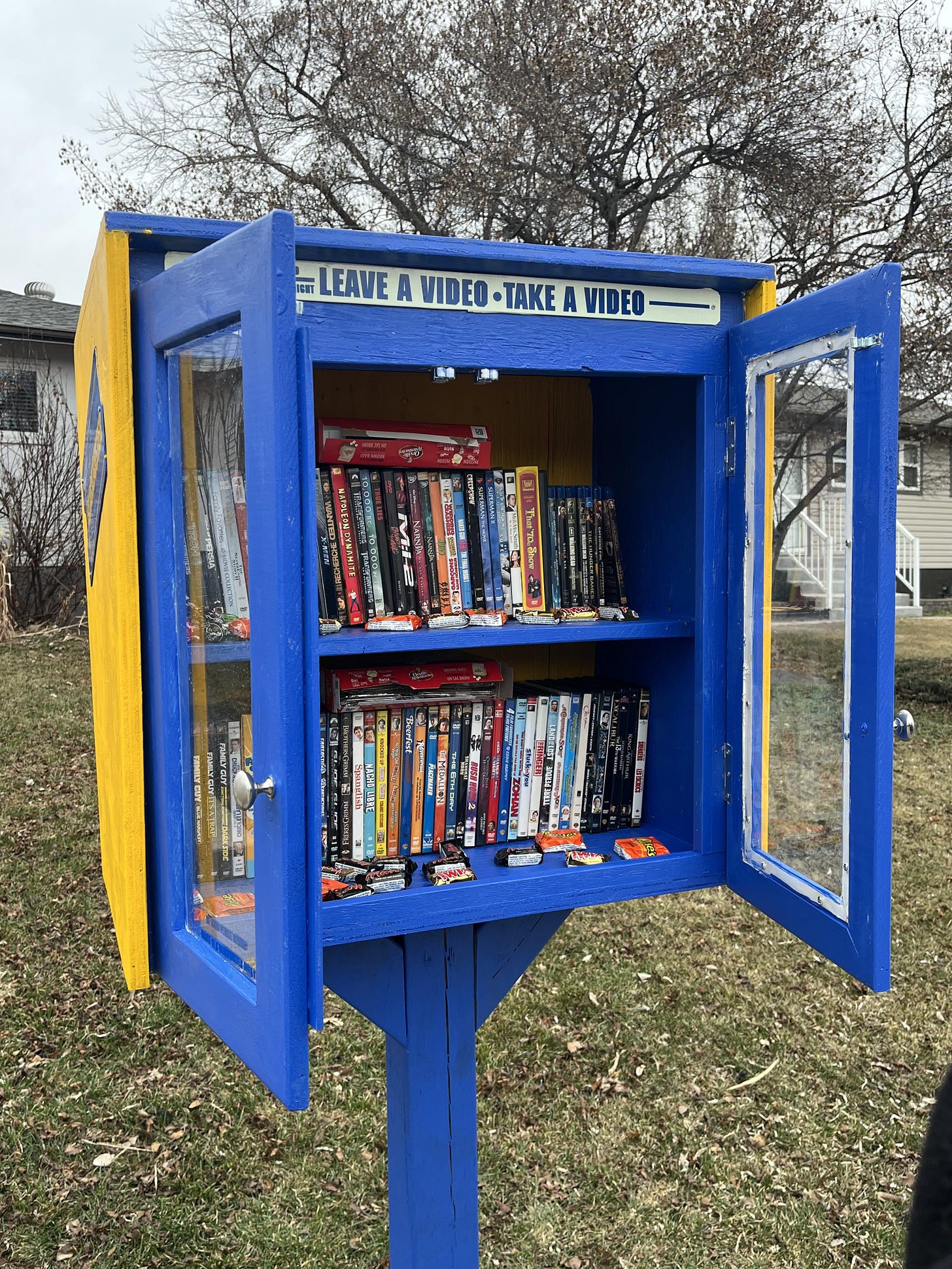 We made a little free blockbuster : r/mildlyinteresting We made a little free blockbuster : r/mildlyinteresting