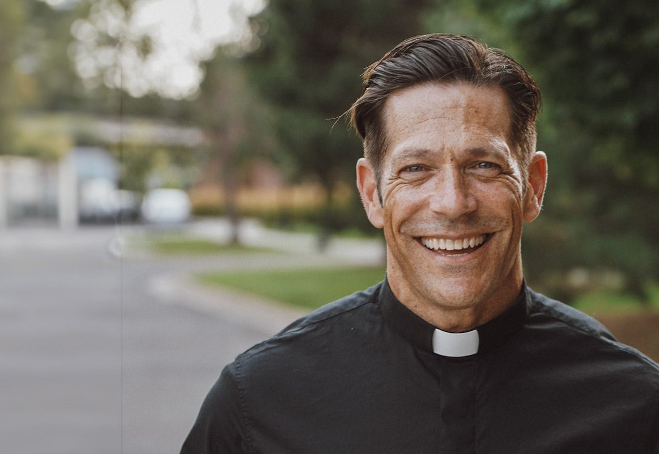 About Father Mike Schmitz - bulldogCatholic About Father Mike Schmitz - bulldogCatholic