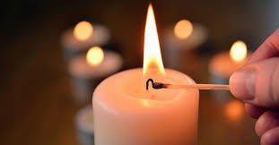 El significado de encender velas_SoluDistress_Masajes El significado de encender velas_SoluDistress_Masajes