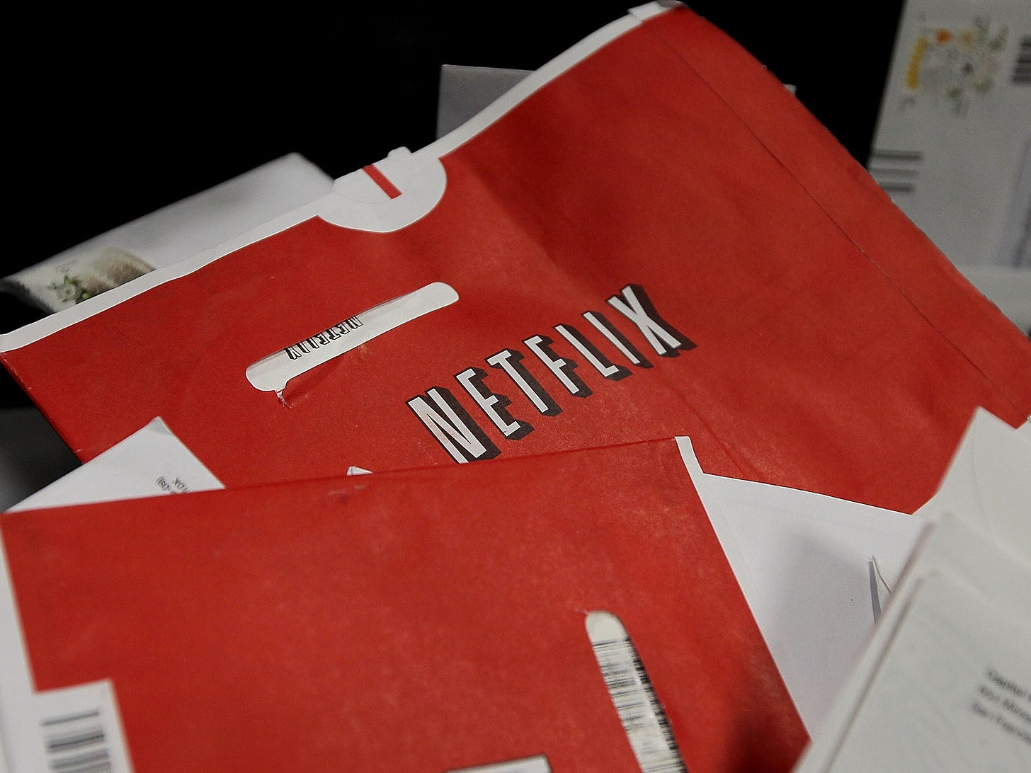 Netflix extra DVD offer ahead of service shutdown confuses some customers | KGOU - Oklahoma's NPR Source Netflix extra DVD offer ahead of service shutdown confuses some customers | KGOU - Oklahoma's NPR Source