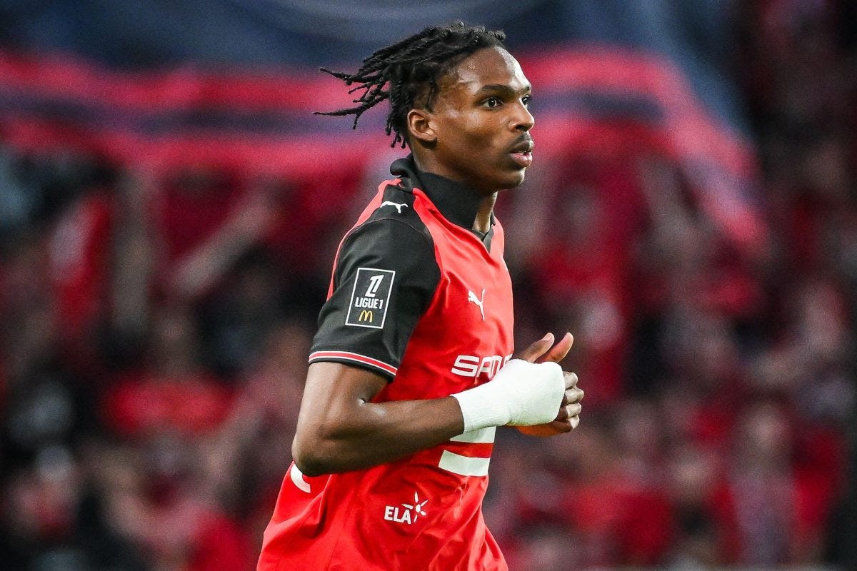 Arsenal face competition from Premier League and Bundesliga sides in ...