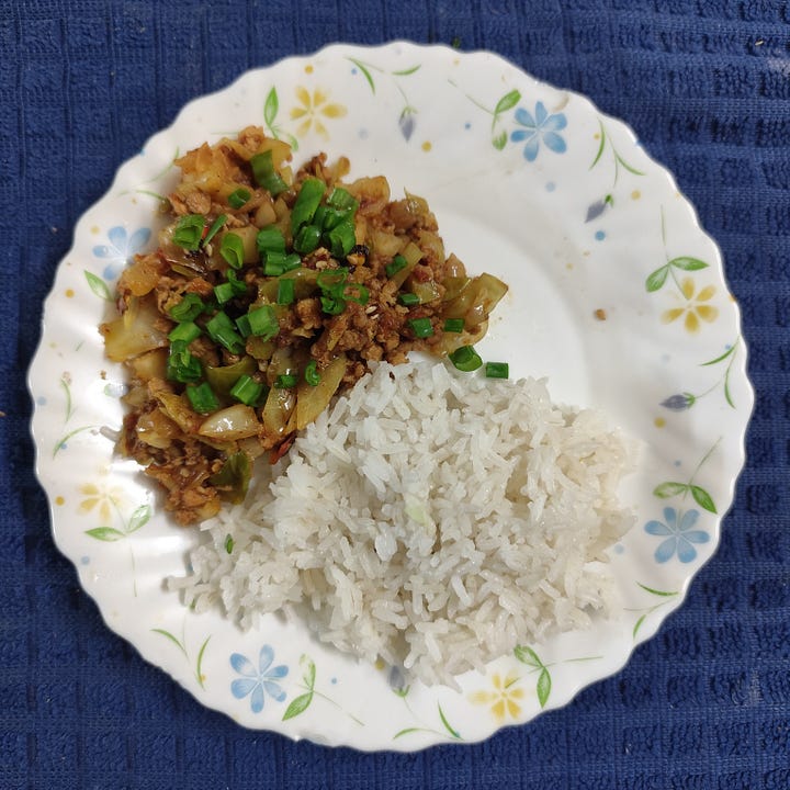Chinese style cabbage dish with minced meat and stock