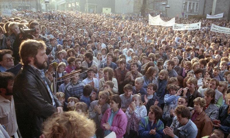 Political demonstration - Wikipedia