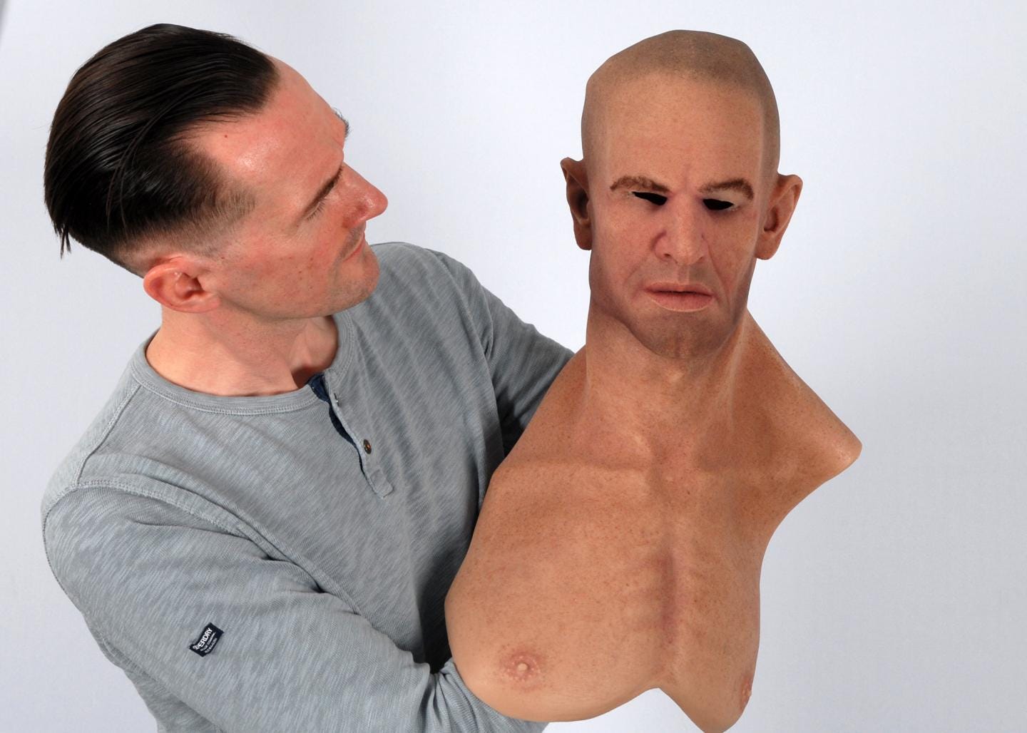 Some hyper-realistic masks more believable th | EurekAlert!