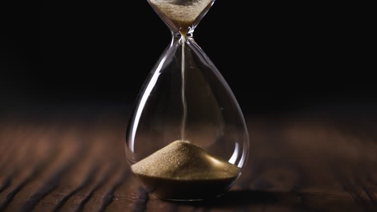 1,331 Sand Clock Timer Stock Videos, Footage, & 4K Video Clips - Getty  Images