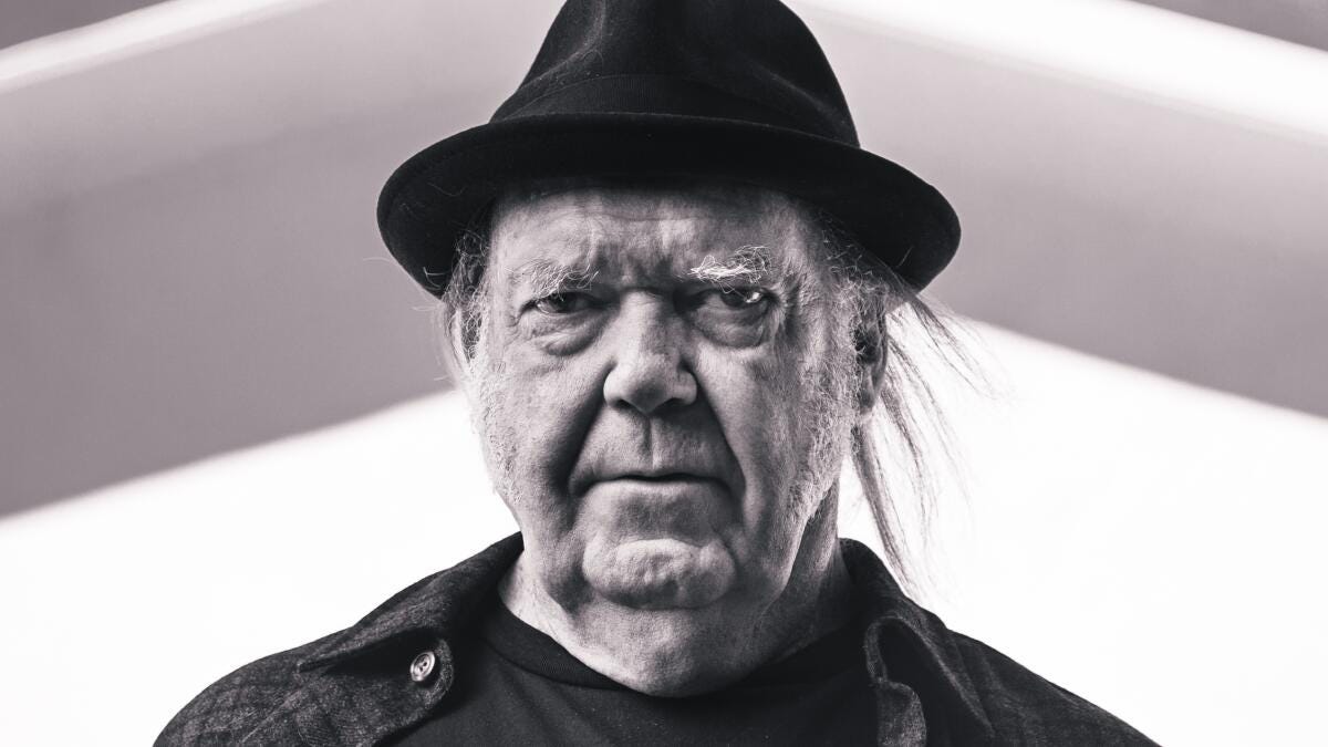 Neil Young reverses decision on canceled Glastonbury performance - Los Angeles Times Neil Young reverses decision on canceled Glastonbury performance - Los Angeles Times
