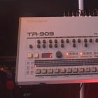 10 tracks – Roland TR-909
