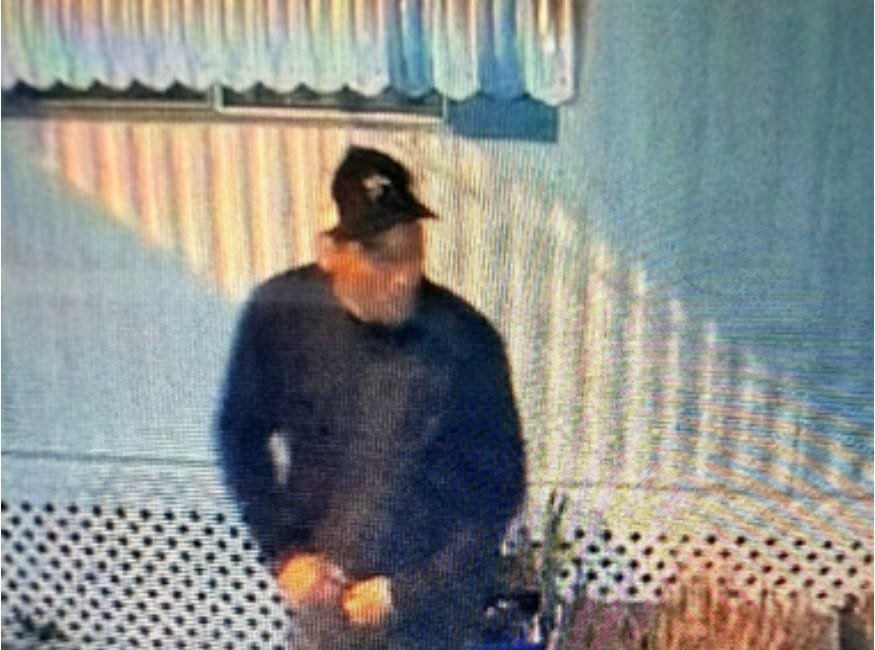 Palmetto Police Seek Suspect After Indecent Exposure Incident at Mobile Home Park