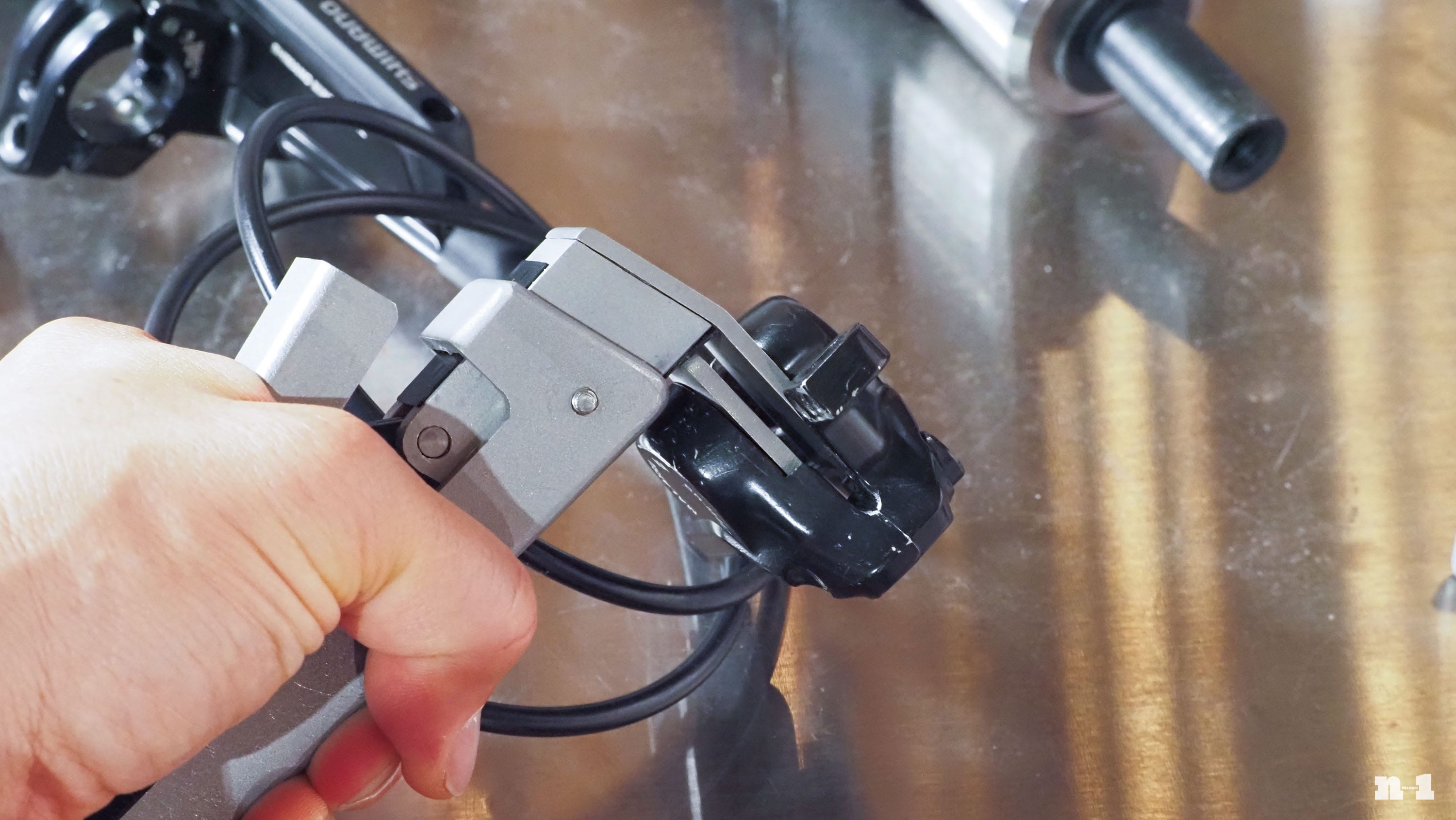 Remco Tools piston press