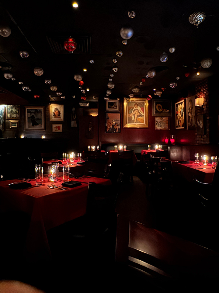 Dear John's interior and martini