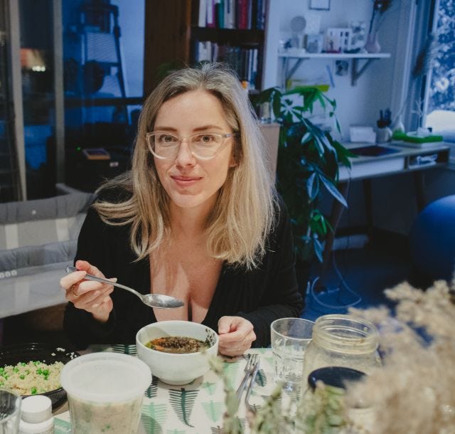 magda eats 2 weeks postpartum