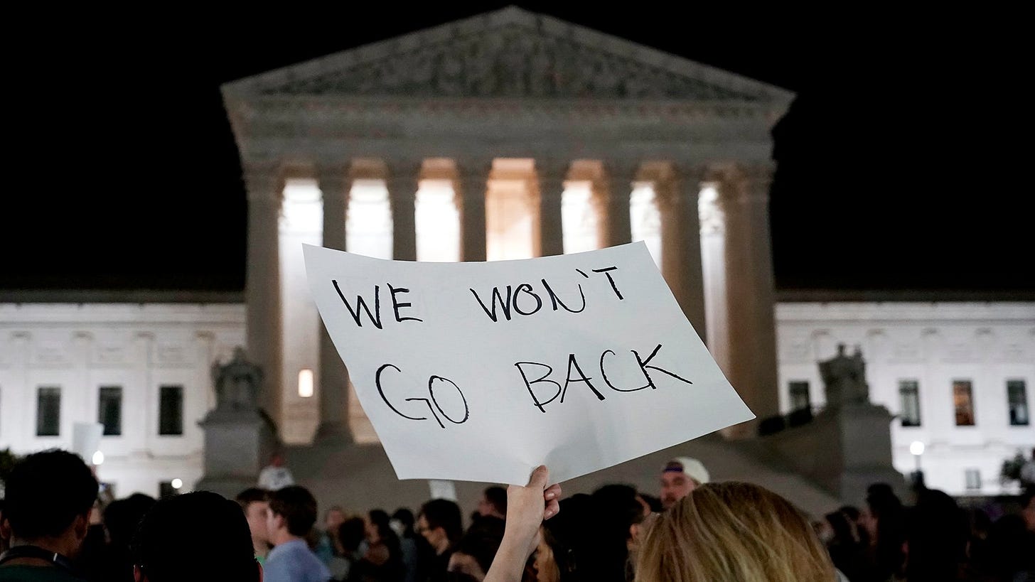 Report: Supreme Court Draft Suggests Roe Could Be Overturned | Chicago News  | WTTW