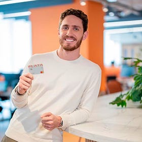 Plata inicia operaciones en México como banco digital