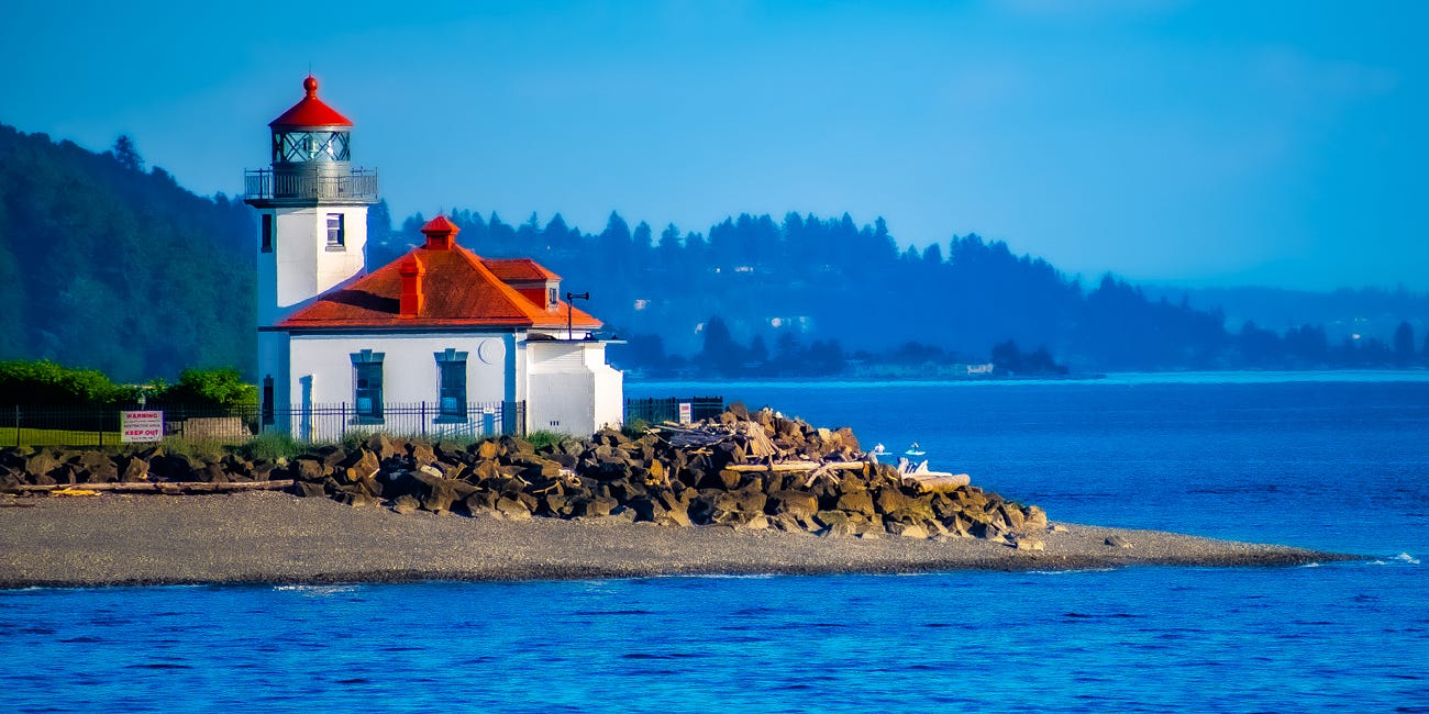 Alki Point Lighthouse