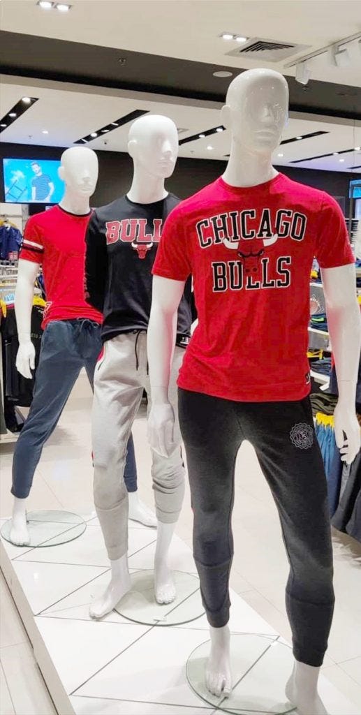 NBA AND RELIANCE RETAIL LAUNCH EXTENSIVE RANGE OF NBA MERCHANDISE IN INDIA (3) NBA AND RELIANCE RETAIL LAUNCH EXTENSIVE RANGE OF NBA MERCHANDISE IN INDIA (3)