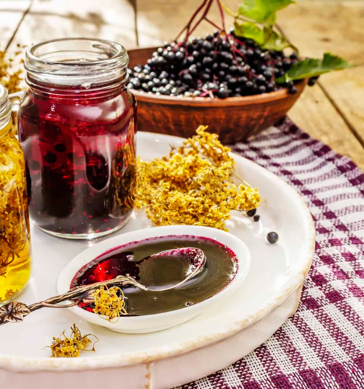 immune support tea elderberry tea in glass mug