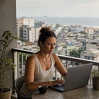A Solopreneur's Guide to Getting Paid on Time, From Anywhere