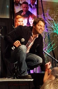 dallas_con_2015_phone_781_WM dallas_con_2015_phone_781_WM