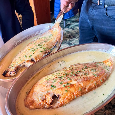 Le Duc seafood restaurant in Paris