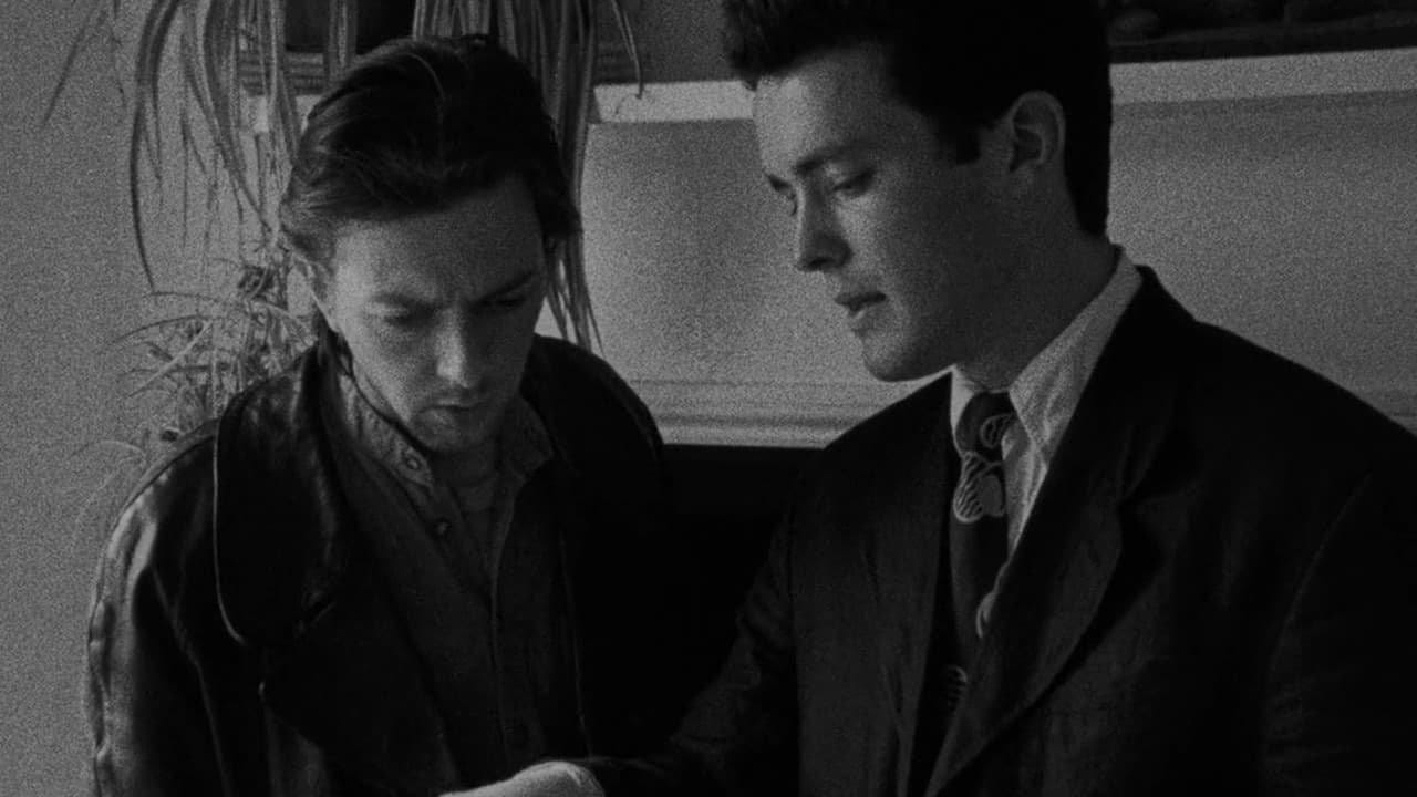 Watching Christopher Nolan's First Film Following (1998) for the First Time  — 3 Brothers Film