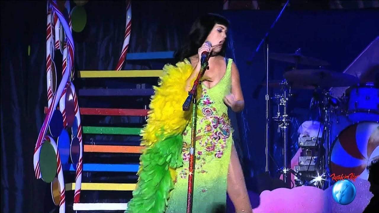 foi esse o show que marcelo viu pela tv (youtube)