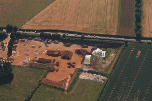 Carrstone quarry north of Snettisham: aerial (4)