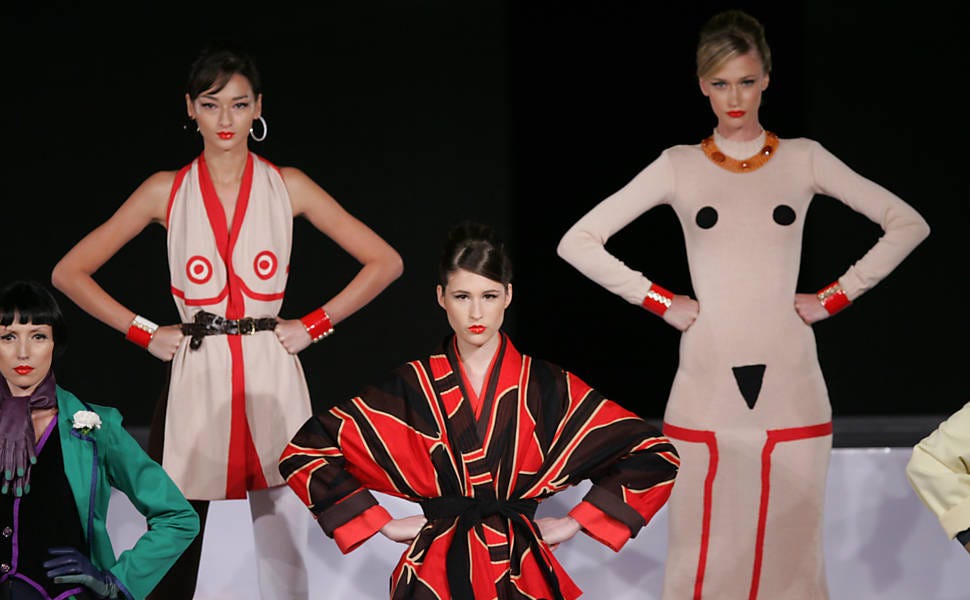 SPFW - Neon - 29/01/2011 - Ilustrada - Fotografia - Folha de ...