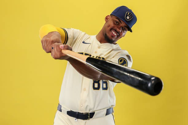The Show Notes #18: Ernesto Martínez Jr. Is Fluent in the Language of Baseball