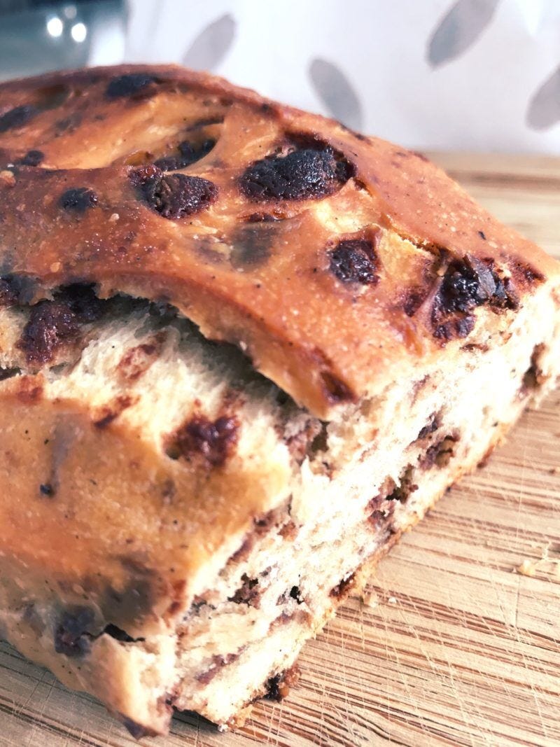 pain aux pépites de chocolat noir et fève tonka Cyril Lignac