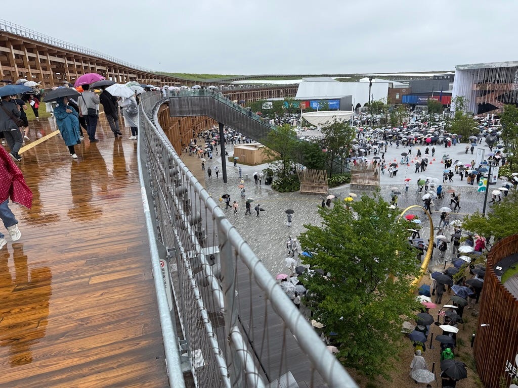 The elevated ‘Skywalk’ and a plaza