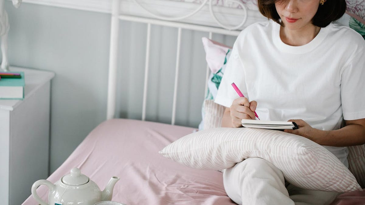 The Slow Living Starter Kit: Everything You Actually Need (+ Grounding Ritual Download)