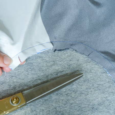 clip the sewn curved shape clip the sewn curved shape