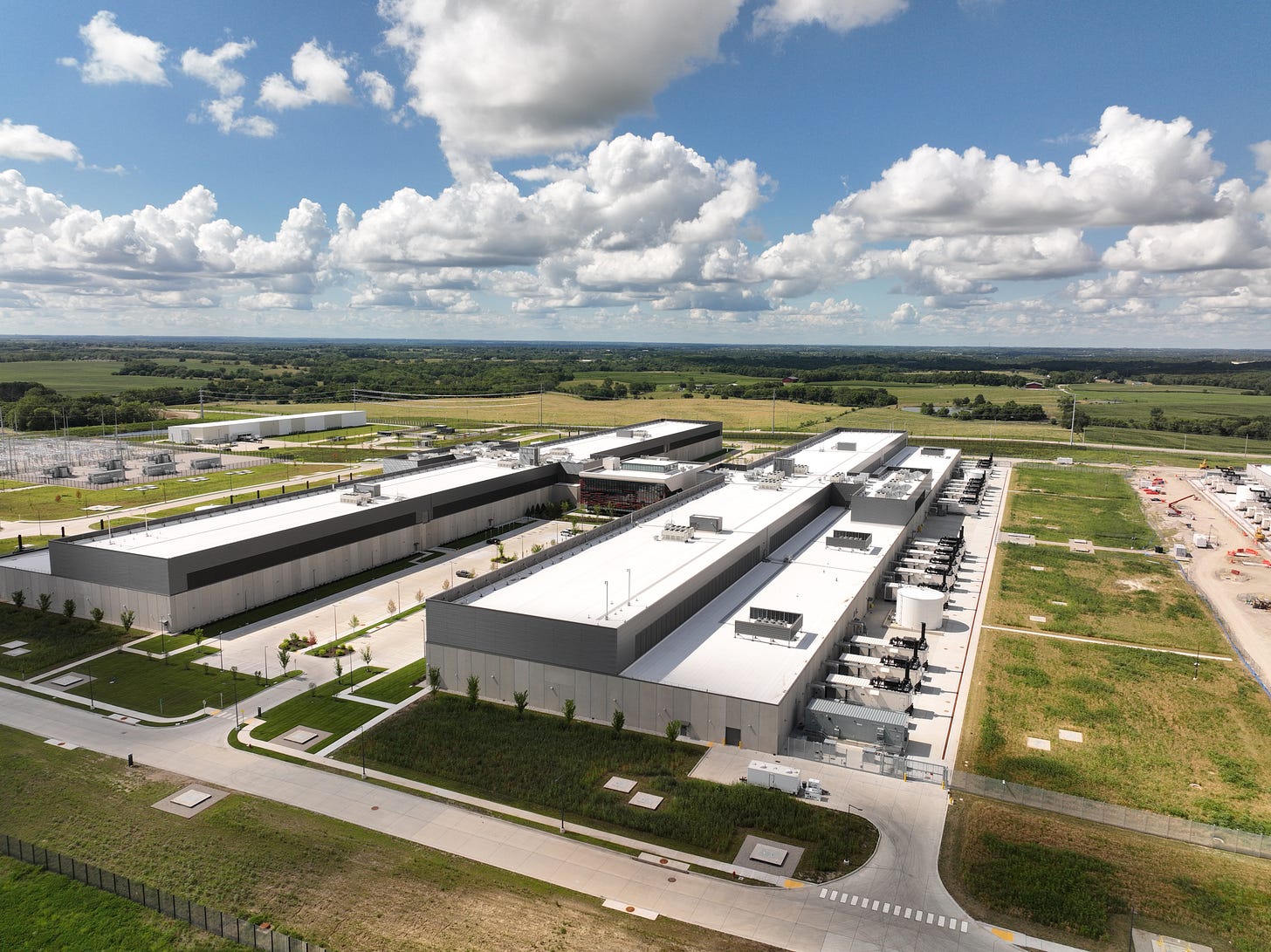 Kansas City, we are online! - Meta Data Centers