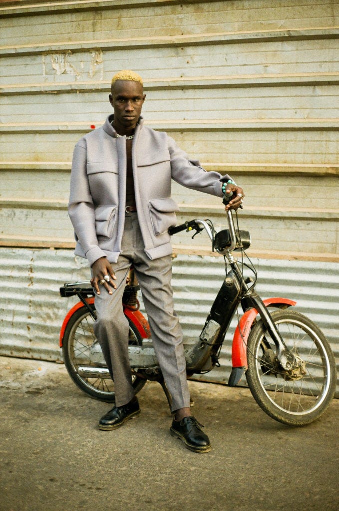 Byoo Tee Ñuul - Dakar
