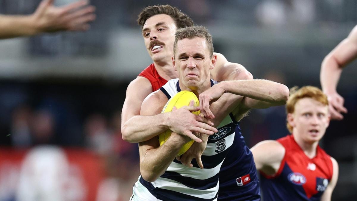 Western Bulldogs' Marcus Bontempelli and Geelong's Joel Selwood give their say on AFL's high tackle clarification | South Western Times Western Bulldogs' Marcus Bontempelli and Geelong's Joel Selwood give their say on AFL's high tackle clarification | South Western Times