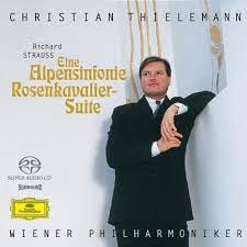 Richard Strauss, Christian Thielemann, Vienna Philharmonic Orchestra,  Wiener Philharmoniker, Anton Holzapfel - Richard Strauss: Eine Alpensinfonie;  Rosenkavalier-Suite [SACD] - Amazon.com Music
