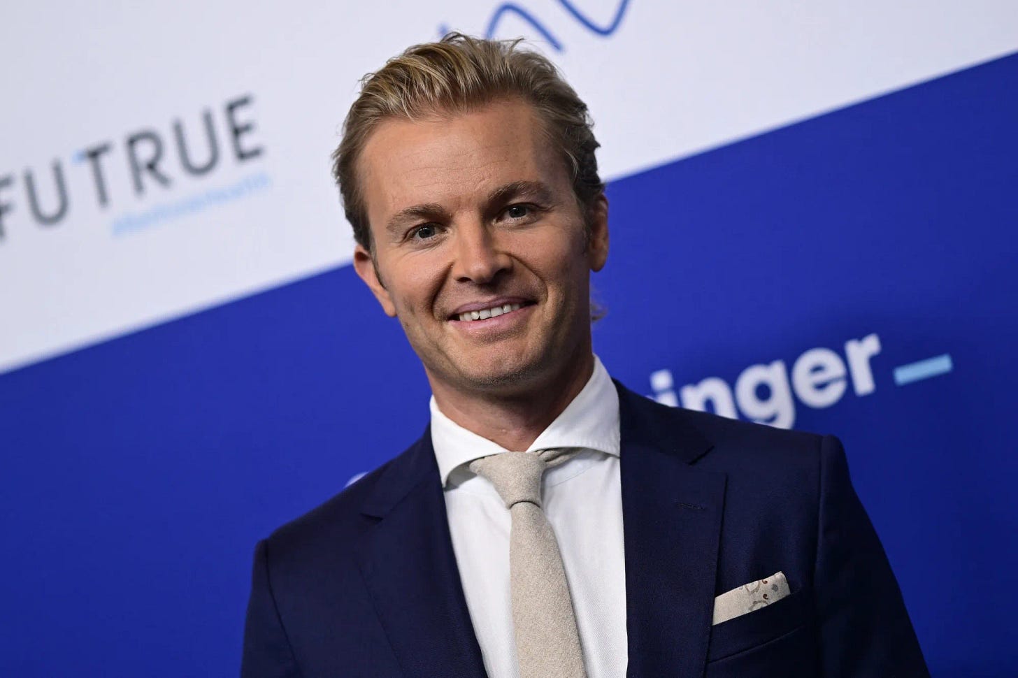 Former F1 Champ Nico Rosberg Raises $100 Million For VC Firm - Bloomberg