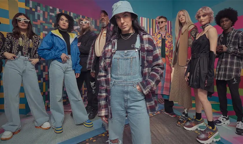 Top 10 Iconic 90s Fashion Trends Making a Comeback Today