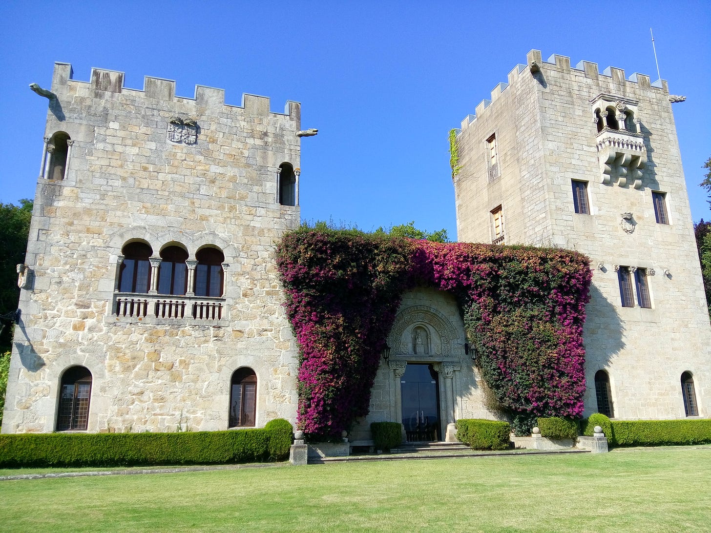 File:Pazo de Meirás - Fachada principal.jpg - Wikimedia Commons File:Pazo de Meirás - Fachada principal.jpg - Wikimedia Commons