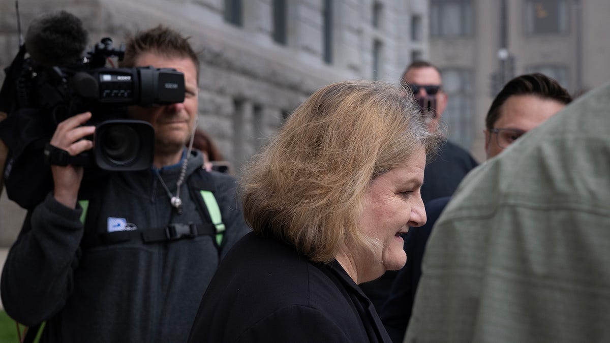 Ex-Judge Dugan loses bid to overturn conviction